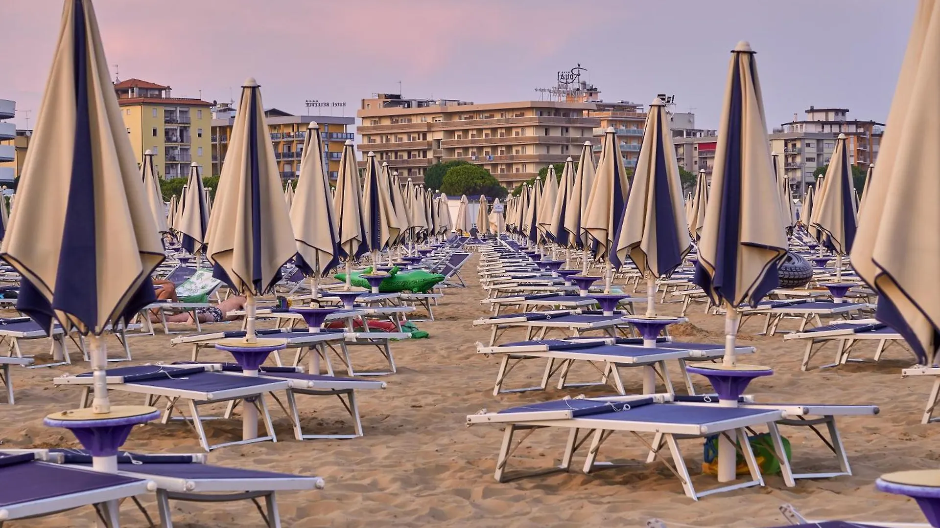 Beachside Tranquility In Our 1 Bedroom Apartment By Beahost Rentals Bibione 0*,